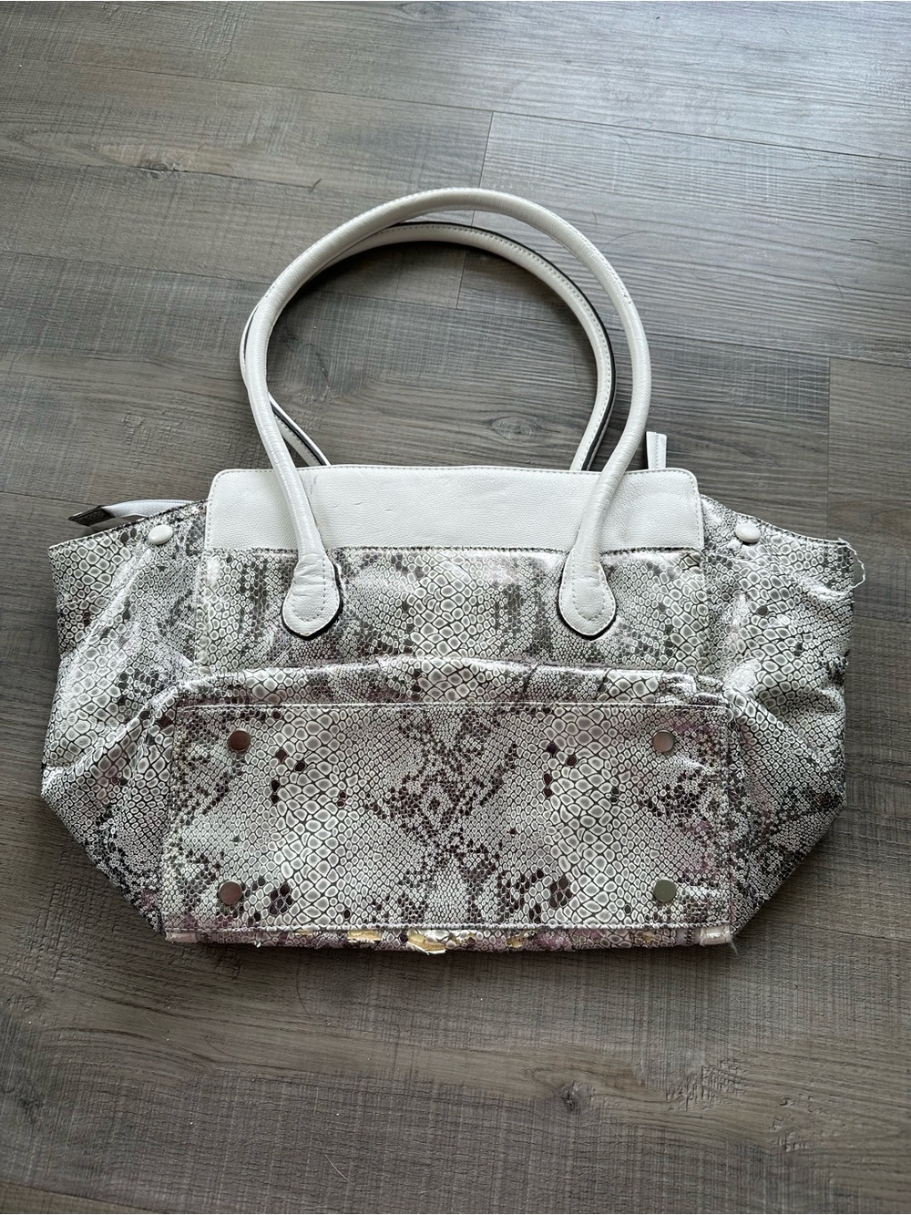 Purse - Picture 2 of 7